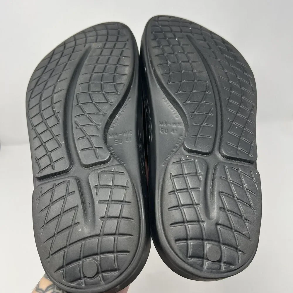OOFOS these shoes